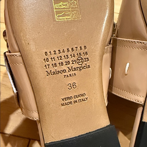 Maison Martin Margiela Beige Crystal-Trimmed Mules - Picture 12 of 13